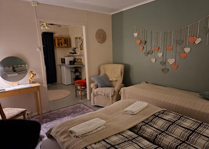 Lägenhet Peaceful Farmroom With Free Sauna, Wifi, Parking And Northern Light *