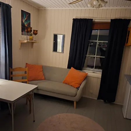 Peaceful Farmroom With Free Sauna, Wifi, Parking And Northern Light نارفيك